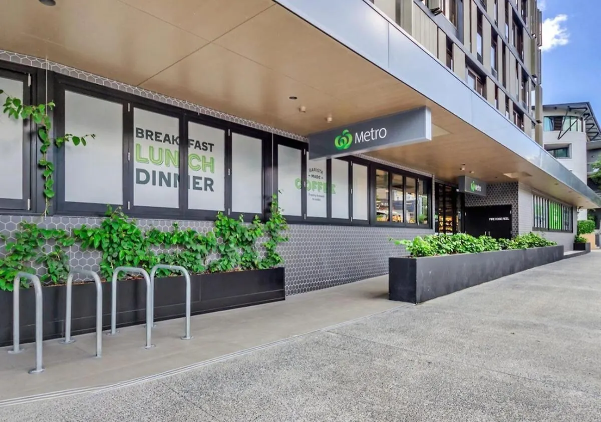 Woolstore Riverfront Apartments Teneriffe Brisbane